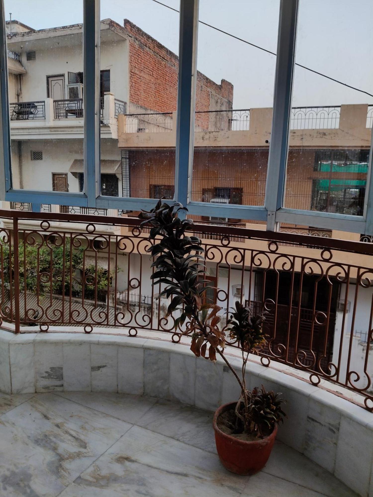 Kashivas - Spacious 2Bhk Near Assi Ghat Varanasi Exterior photo